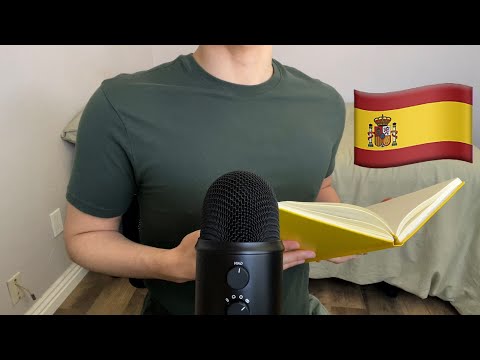 ASMR | Reading a bedtime story in Spanish (ASMR en Español)