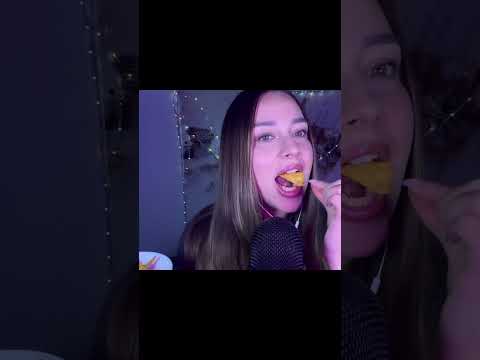 ASMR Eating Doritos #Asmr #asmreating #asmrcrispy #crispysounds