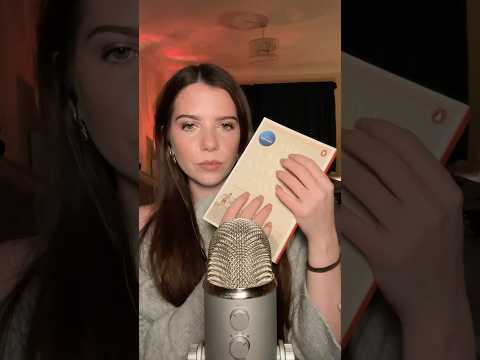 Book tapping asmr #asmr #relax #triggersforsleep #tingles #visualtingle #asmrrelaxation #relaxing