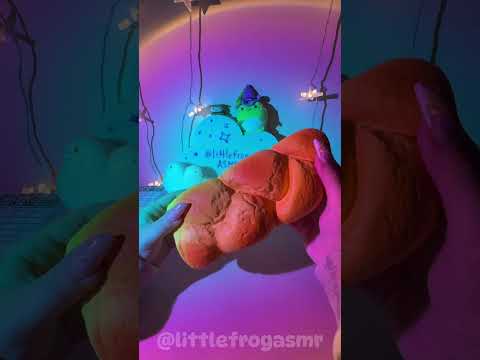 BREAD SQUISHY 🍞 #asmr #satisfying #squishy #bread #unboxing