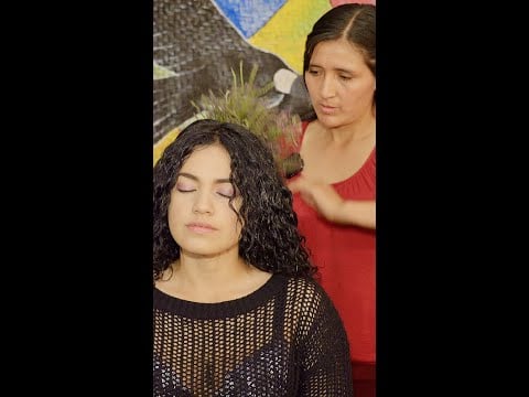 Doña Esperanza's ASMR whispering massage, limpia (energy cleansing) & hair brushing 💆🏻‍♀️ #shorts