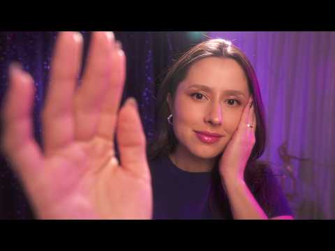 Can’t Switch Off? Let Me Make Your Eyes Heavy 🌧️ Mirrored Hand Movements + Minimal Talking ASMR