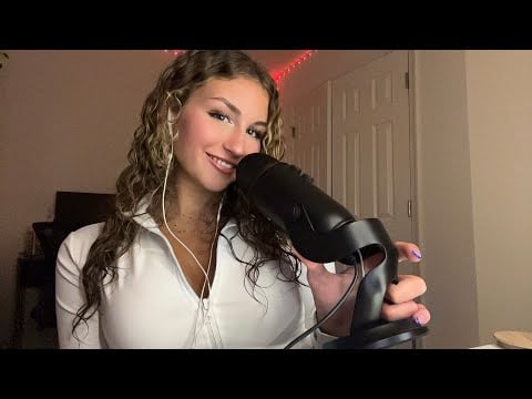 ASMR// YOU WILL FALL ASLEEP TO THIS VIDEO (CLOSE UP MOUTH SOUNDS,  CLOSE UP WHISPERS, TAPPING, ETC)