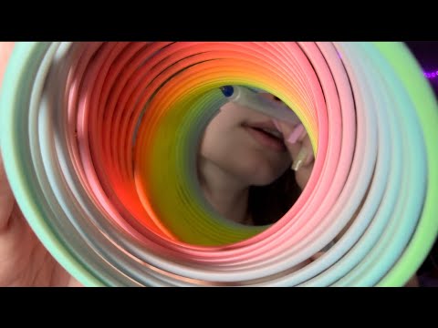 ASMR с хлюпающим антистрессом + визуальные триггеры со звуками  рта 🤤
