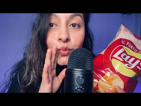 ASMR ✨ CHARLA DE AMIGAS MIENTRAS COMO PAPITAS / SEMI INAUDIBLE ♥️✨