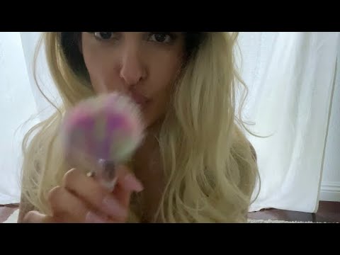 ASMR Kisses and Compliments, Camera Brushing, Lip Gloss, Tapping, Tongue Clicking (Whispered)