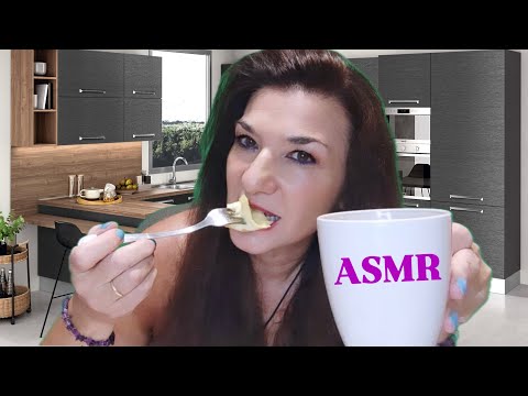 ASMR Te invito a 🍳🥞☕ desayunar 🍳🥞☕ y hablamos 😊 MUY relajante 🎧🔊😊