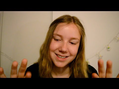 ASMR: finger fluttering + hand lotion sounds🙌🏻~whispering