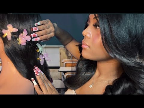 The Girl Obsessed With Playing With Strangers’ Hair |Hair brushing,Back Scratches&Back Tapping ASMR 