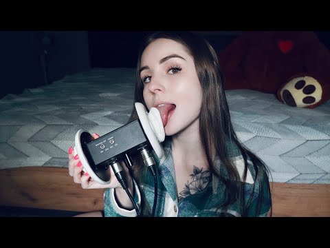 ASMR EAR LICKING, MOUTH SOUNDS, EAR KISSES, TONGUE FLUTTERING