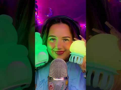 🪼or 🧸? #tapping #asmr #asmrsounds #nails #mouthsounds #satisfying #relax #relaxing #sleep #tingles