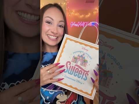 Adorable Disney bag! 🧁