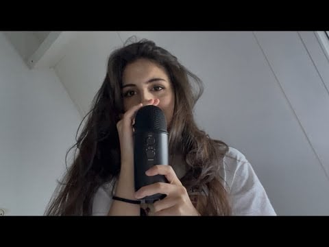 ASMR trigger words in english 🇺🇸 and spanish 🇪🇸 (close whispers)