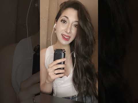 ASMR | Mi Spazzolo i Capelli | Hairbrush Sounds #asmr #whispering #brushing