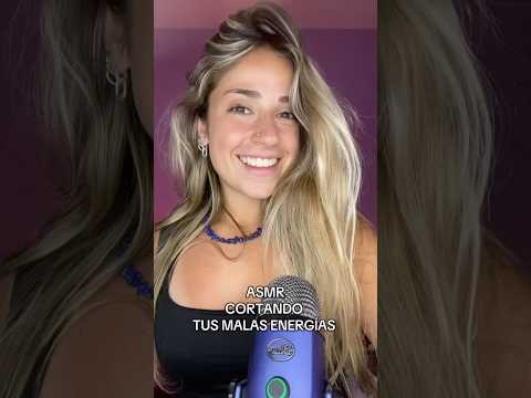 ASMR CORTANDO TUS MALAS ENERGÍAS 😘 #asmr #relax #visualtingle #tingles #dormir