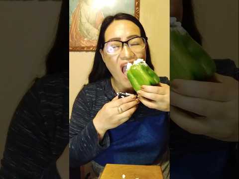 CRUNCHY BELL PEPPER #shortsfeed #mukbang #eatingshow #viralvideo #everyone #asmr #eating #subscribe