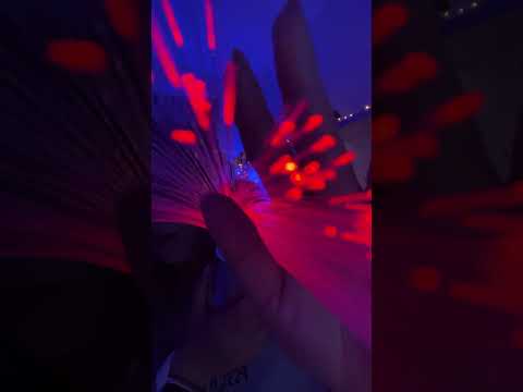 Momento saliente live #relax #visualtingle #neon #mouthwhisper