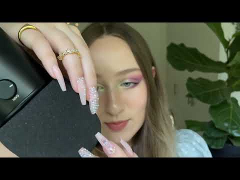 *one minute asmr* mic triggers