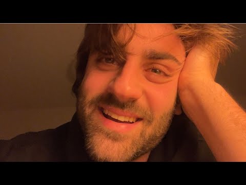 ASMR Telling you an improvised bed time story