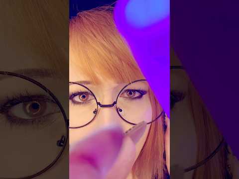There’s something in your eyeball! #asmr