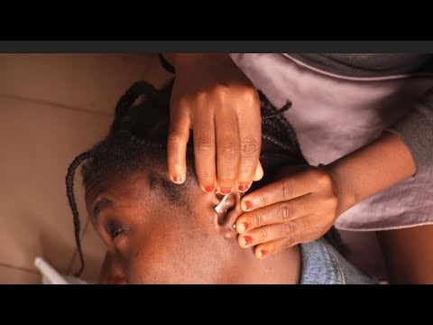 ASMR RELAXING EARCLEANING AND NITPICKING WITH FACE TOUCHING..SLEEP WITHIN MINUTES BESTIES 🥰🥰