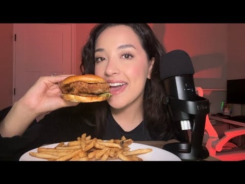 ASMR | Popeyes spicy chicken sandwich and fries! 🧡🍟