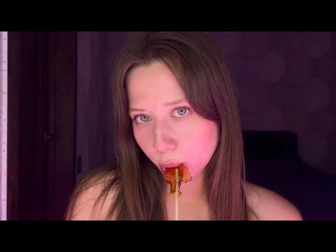 ASMR || Enjoying a sweet lollipop🍭👅