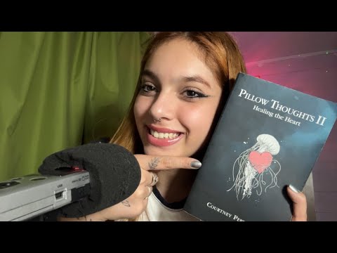 ASMR SUSURROS CON LA TASCAM| LEYENDO POESIA EN INGLES|SOFIWI