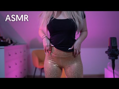 ASMR | 💛 GOLDEN 💛 Leggings Scratching 🎧