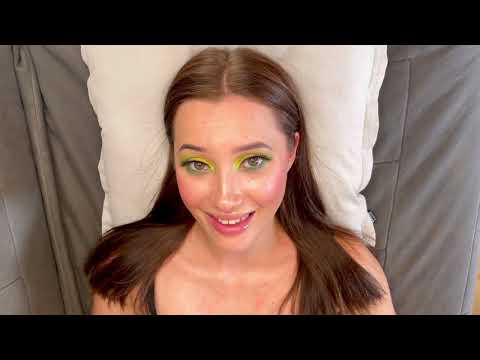 Cute Girl Eye Contact ASMR X4