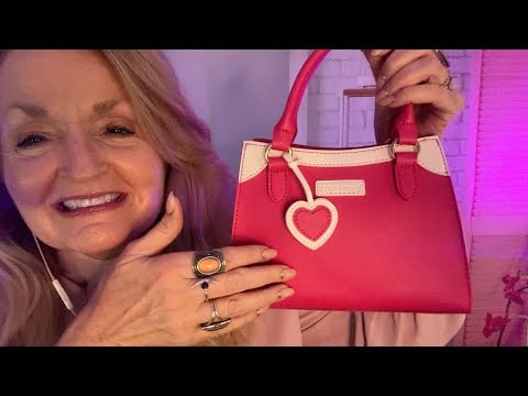 ASMR What's in my Purse / Makeup Role Play Personal Attention 👜