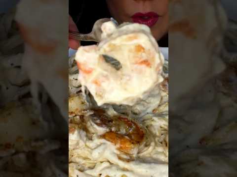 CREAMY SHRIMP ALFREDO #asmr #food #seafood  #pasta