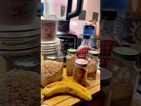 Pumpkin Pie Smoothie 🎃✨ Cozy Fall Drink Recipe (In description)
