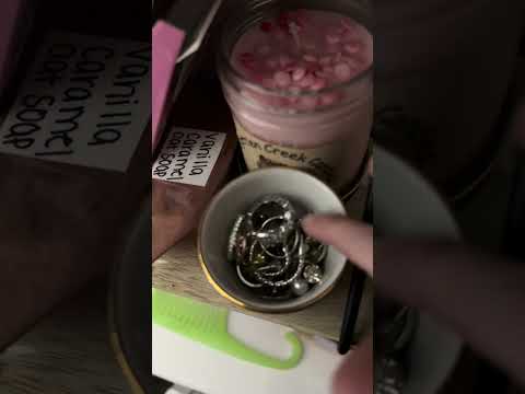 asmr | rummaging through makeup