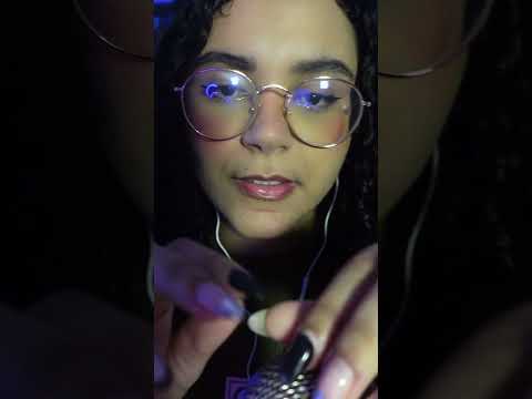 ASMR- Unha no microfone