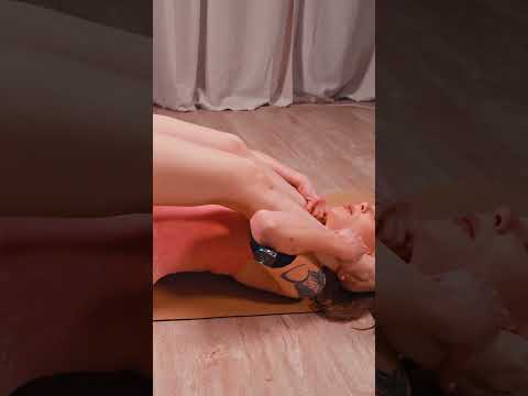 Gentle Yoga Flow And Full Body Stretch For Flexibility #yogastretch