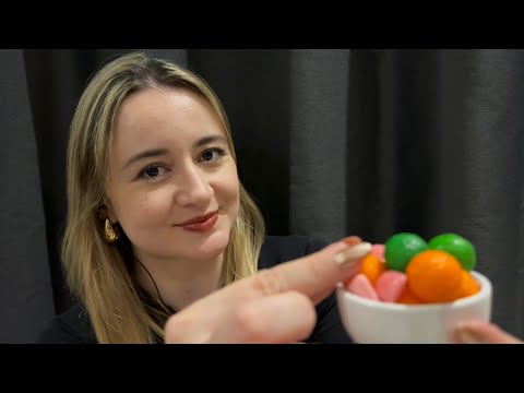 ASMR: INAUDÍVEL MASCANDO CHICLETE COM MUITOS ESTALINHOS