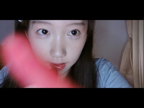 ASMR applying lip gloss&mouthsounds |no talking