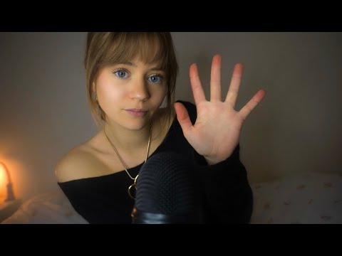 ASMR ᯓ★ lis dans les lignes de ta main pour savoir qui tu es