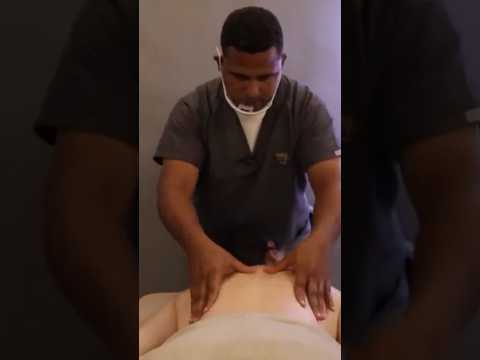 No más dolor con este masaje de espalda #shorts No More Back Pain With this Therapy #asmr #massage