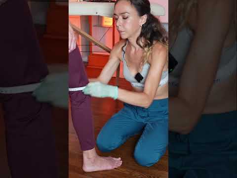 ASMR chiro #asmr #asmrsounds #asmrvideo #relaxing #relax #satisfying #satisfyingvideo #tingles