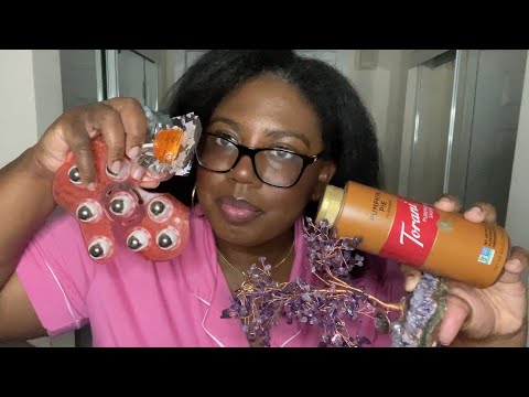 Asmr | Gripping, Tapping, Sratching Random Things (fast and aggressive)