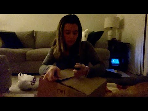 ASMR Christmas Gift Unboxing: Relaxing Sounds 🎁