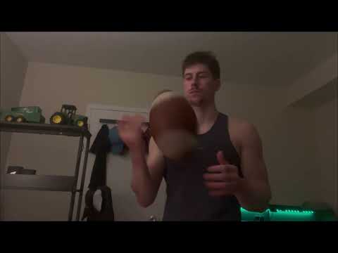 Football Tapping is Underrated (Perfect For Relaxation)