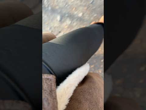 ASMR spazieren gehen mit meiner Lederhose und das recht schnell. 💨
