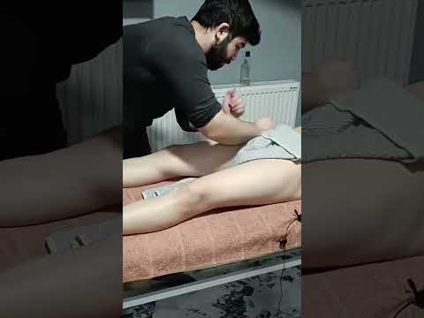 TURKISH MASSAGE THAT RELIEVES STRESS FROM THE FRONT LEGS #satisfying #relaxing #asmr #short #massage