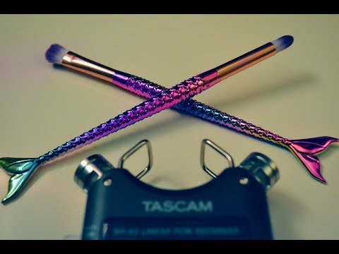 ASMR Binaural Microphone Brushing . Ear to Ear . Soothing Sounds for Relaxation and Sleep
