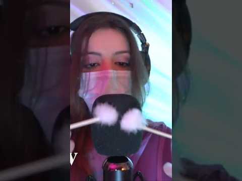 Satisfying Ear Pick Mic Brushing ASMR (Unfiltered + Filtered Mic)