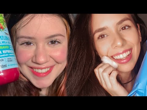 ASMR COMPRINHAS DE FARMÁCIA/ sons de boca, tapping e muitos sussurros - feat. @ASMR da Brubs