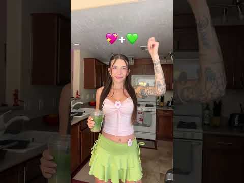 “Pink & green never look good together”